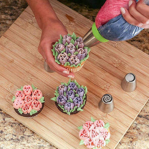 CakeLove - Flower-Shaped Frosting Nozzles (13-Pc Set)
